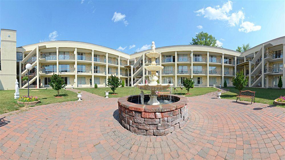 Stayapt Suites Alexandria-Fort Belvoir Exterior photo