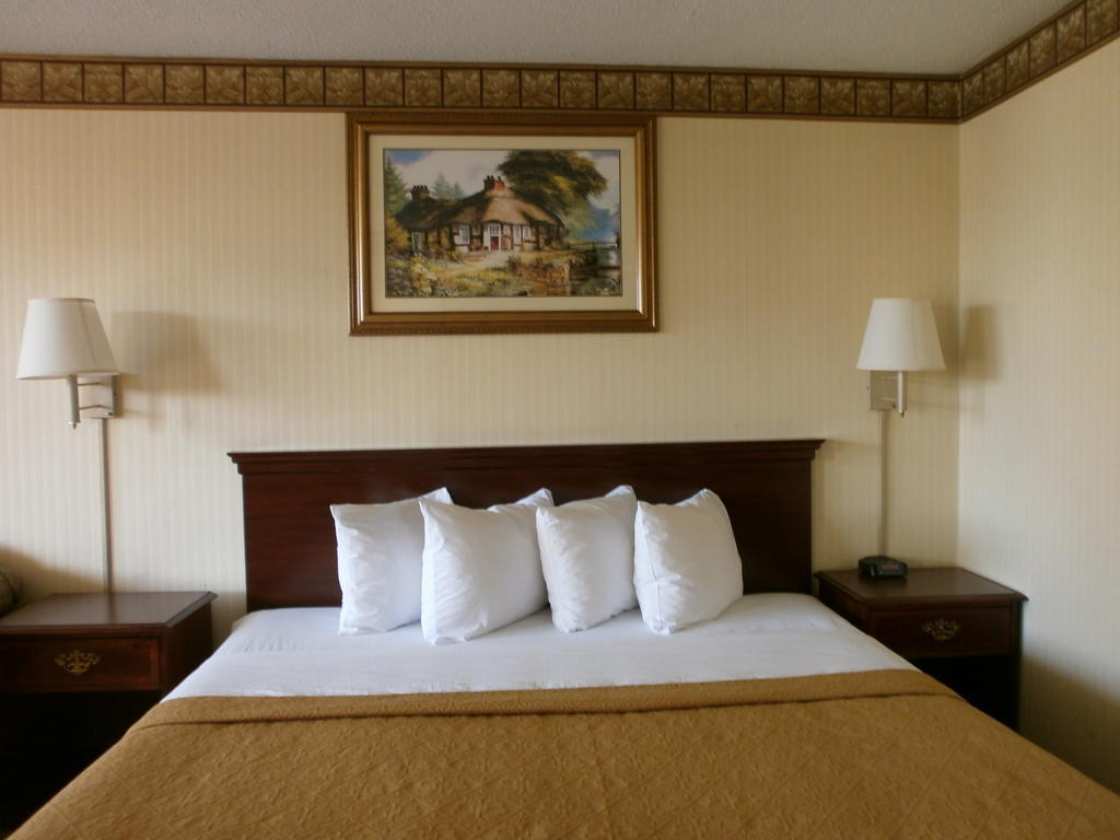 Stayapt Suites Alexandria-Fort Belvoir Room photo