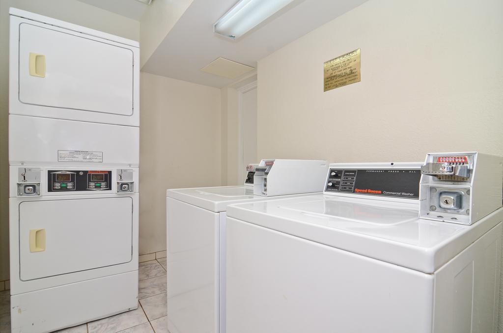Stayapt Suites Alexandria-Fort Belvoir Exterior photo
